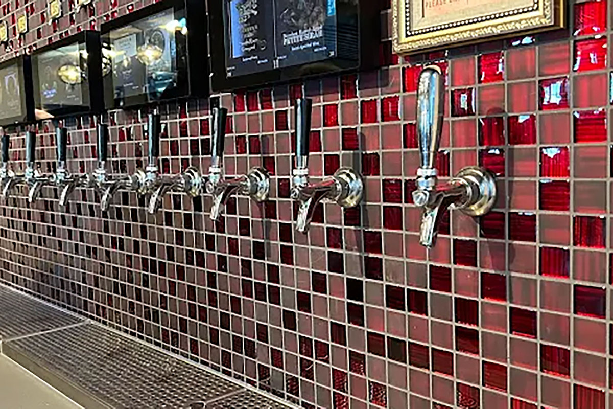 Corkscrew Taphouse Winery & Tasting Bar